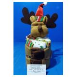 Towel holder and 16 piece chicken dinner