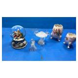 Snow globe,deer  birds. More