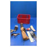 Feather birds,broom. Tote