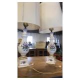 2 lamps. Purple flowers