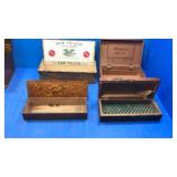 4 old boxes. Cigar,gloves