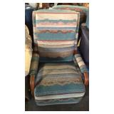 Lazyboy rocker recliner matches 636