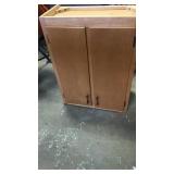 Hanging storage cabinet