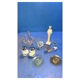 Glass lot. Frog,Owl,dog. Salt and pepper are