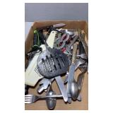Flatware & kitchen utensils