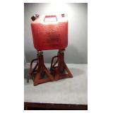 2 ton jack stands and gas cans