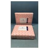 2 twin size bedsheets 2 twin size bedsheets