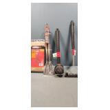 Grill supplies. Grate, tool set, brushes Grill supplies. Grate, tool set, brushes