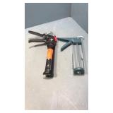 2 caulking guns 2 caulking guns