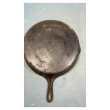 Wagner Ware #12 cast iron skillet