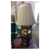 Metal lamp