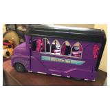 Monster high bus