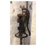 Cast iron pump