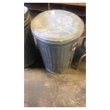Galvanized trash can w lid