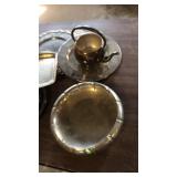 Metal trays,pitchers