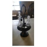 Cruet condiment carrier