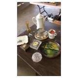 Trays,clock,cup,teapot