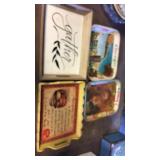 Coke trays and wood trays (4)