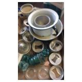 Insulators,lids,enamel pans