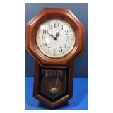 Quartz battery operated clock