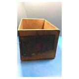 Wood apple box