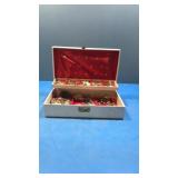 Jewelry box w contents