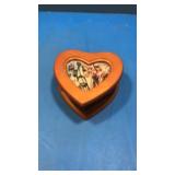 Heart box w contents