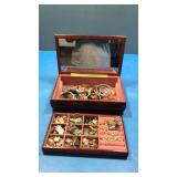 Jewelry box w contents