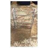 Metal shoe rack