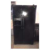 Frigidaire side by side refrigerator Black