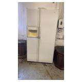 GE side by side refrigerator