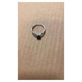Sterling size 11 green stone ring