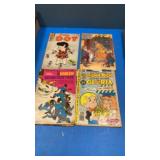 Dot,Richie Rich,globetrotter,Dwarfs(4) comics