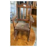 Childï¿½s wood rocking chair