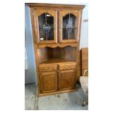 Corner hutch oak w glass doors