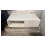White tv stand w drawer