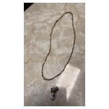 Sterling silver necklace w pendant