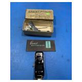 Greist rotary Buttonholer