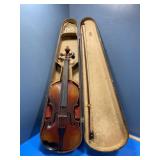 Vuillaume a Paris. Violin in case