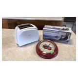 Toaster ,iron,apple clock(3)