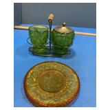 Green set in holder,Tiara plate