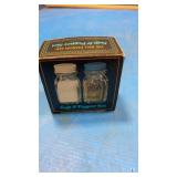 Ball mason salt and pepper in box