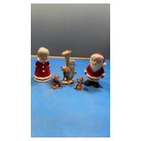 Ceramic Santa 3 elves