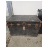 Traveling trunk
