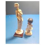 Muppets tennis and lady with a necklace