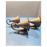 3 wall hanging lights