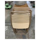 4 foldable chairs with table