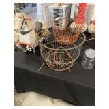 Egg basket