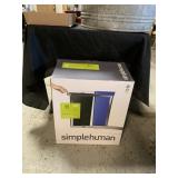 Simple human trash can