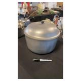Large aluminum pot with lid made by club
